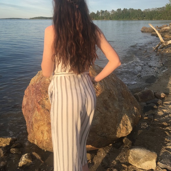 Small American Eagle striped summer pantsuit - Picture 3 of 3